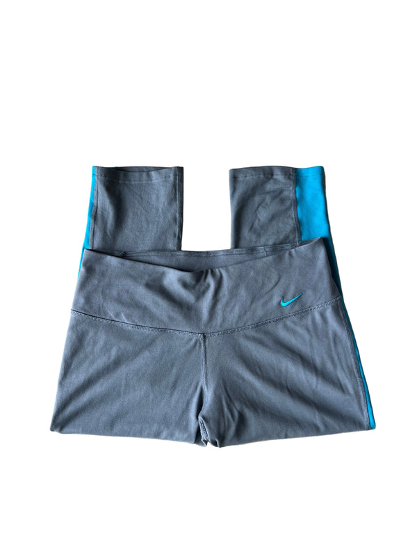 Cotton Nike Capris